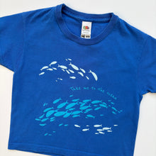 Load image into Gallery viewer, Fish print t-shirt (Age 3/4)

