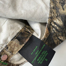 Load image into Gallery viewer, Camo dungarees (Age 6)
