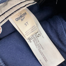 Load image into Gallery viewer, OshKosh corduroy dungarees (Age 5)

