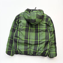 Load image into Gallery viewer, The North Face reversible puffa coat (Age 10/12)
