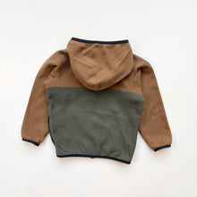 Load image into Gallery viewer, Patagonia fleece (Age 3)
