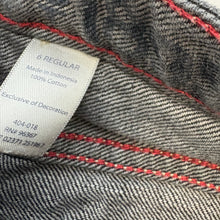 Load image into Gallery viewer, OshKosh jeans (Age 6)
