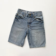Load image into Gallery viewer, Dickies denim shorts (Age 6)

