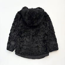 Load image into Gallery viewer, The North Face reversible coat (Age 6)
