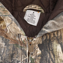 Load image into Gallery viewer, Carhartt jacket (Age 6)
