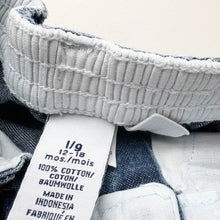 Load image into Gallery viewer, Baby Gap Denim shorts (Age 12/18m)
