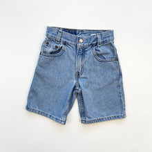 Load image into Gallery viewer, 90s Levi’s 550 shorts (Age 5)
