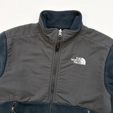 Load image into Gallery viewer, The North Face fleece (Age 10/12)
