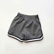 Load image into Gallery viewer, OshKosh shorts (Age 2)

