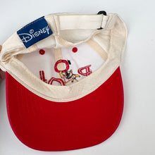Load image into Gallery viewer, 90s Winnie the Pooh cap (Age 3/8)
