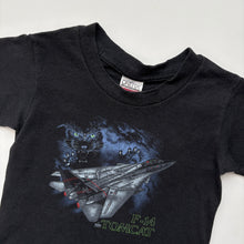 Load image into Gallery viewer, 90s Tomcat Print Single Stitch t-shirt (Age 6/8)
