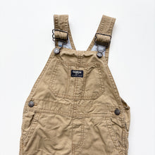 Load image into Gallery viewer, OshKosh dungarees (Age 3)
