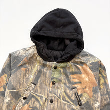 Load image into Gallery viewer, 90s Camo jacket (Age 6/8)
