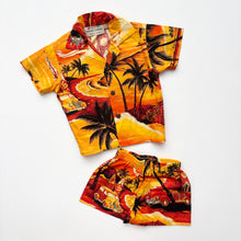 Load image into Gallery viewer, 90s ‘Made in Hawaii’ Hawaiian co-ord two piece (Age 6m)
