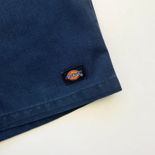 Load image into Gallery viewer, Dickies shorts (Age 7)
