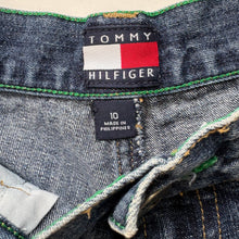 Load image into Gallery viewer, 90s Tommy Hilfiger carpenter shorts (Age 10)
