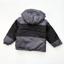 Load image into Gallery viewer, OshKosh coat (Age 4)
