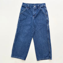Load image into Gallery viewer, Wrangler carpenter jeans (Age 8)

