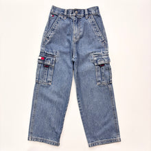 Load image into Gallery viewer, 90s Tommy Hilfiger cargo jeans (Age 7)
