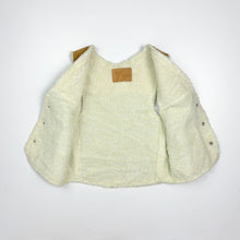 Load image into Gallery viewer, 90s Sherpa vest (Age 4/6)
