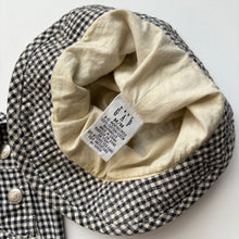 Load image into Gallery viewer, Baby Gap dungarees set (Age 12/18m)
