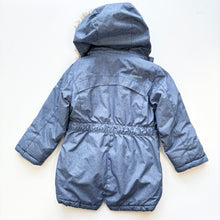 Load image into Gallery viewer, OshKosh coat (Age 4)
