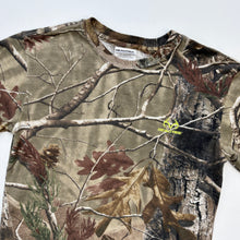 Load image into Gallery viewer, Camo t-shirt (Age 8/10)
