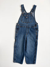 Load image into Gallery viewer, OshKosh dungarees (Age 4)
