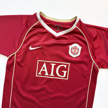 Load image into Gallery viewer, 2006/07 Manchester United jersey (Age 6/7)
