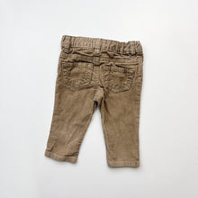 Load image into Gallery viewer, OshKosh corduroy trousers (Age 6m)

