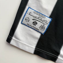 Load image into Gallery viewer, 1995/97 Newcastle United jersey (Age 7/8)
