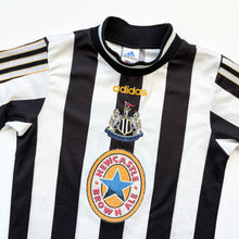 Load image into Gallery viewer, 1997/98 Newcastle United jersey (Age 8/10)
