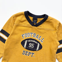 Load image into Gallery viewer, OshKosh t-shirt (Age 3)
