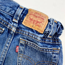 Load image into Gallery viewer, 90s Levi’s jeans (Age 6)
