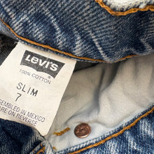 Load image into Gallery viewer, 90s Levi’s jeans (Age 7)
