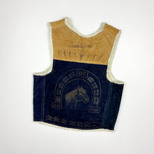 Load image into Gallery viewer, 90s Sherpa vest (Age 4/6)
