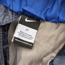 Load image into Gallery viewer, 00s Nike jacket (Age 2)
