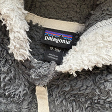 Load image into Gallery viewer, Patagonia sherpa fleece (Age 12/18m)
