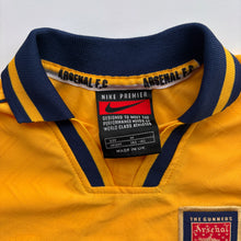 Load image into Gallery viewer, 1996/97 Arsenal jersey (Age 10/12)
