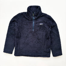 Load image into Gallery viewer, Patagonia sherpa fleece (Age 10)
