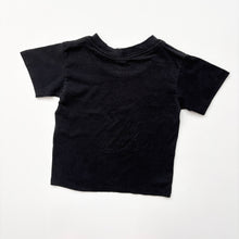 Load image into Gallery viewer, 90s Tomcat Print Single Stitch t-shirt (Age 6/8)
