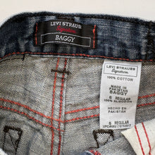 Load image into Gallery viewer, Levi’s jeans (Age 5)
