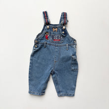 Load image into Gallery viewer, 90s Denim dungarees (Age 6/9m)
