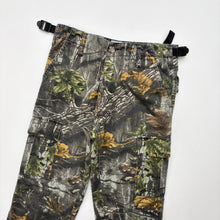 Load image into Gallery viewer, Camo cargos (Age 8/10)
