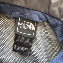 Load image into Gallery viewer, The North Face coat (Age 7/8)
