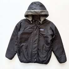 Load image into Gallery viewer, Patagonia reversible coat (Age 5/6)
