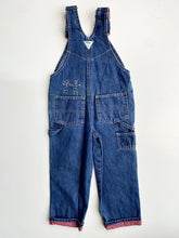 Load image into Gallery viewer, OshKosh dungarees (Age 4)
