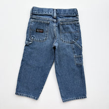 Load image into Gallery viewer, Wrangler jeans (Age 4)
