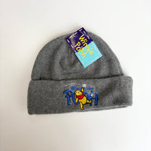 Load image into Gallery viewer, Winnie the Pooh hat (Age 3/8)
