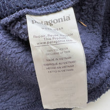 Load image into Gallery viewer, Patagonia sherpa fleece (Age 10)
